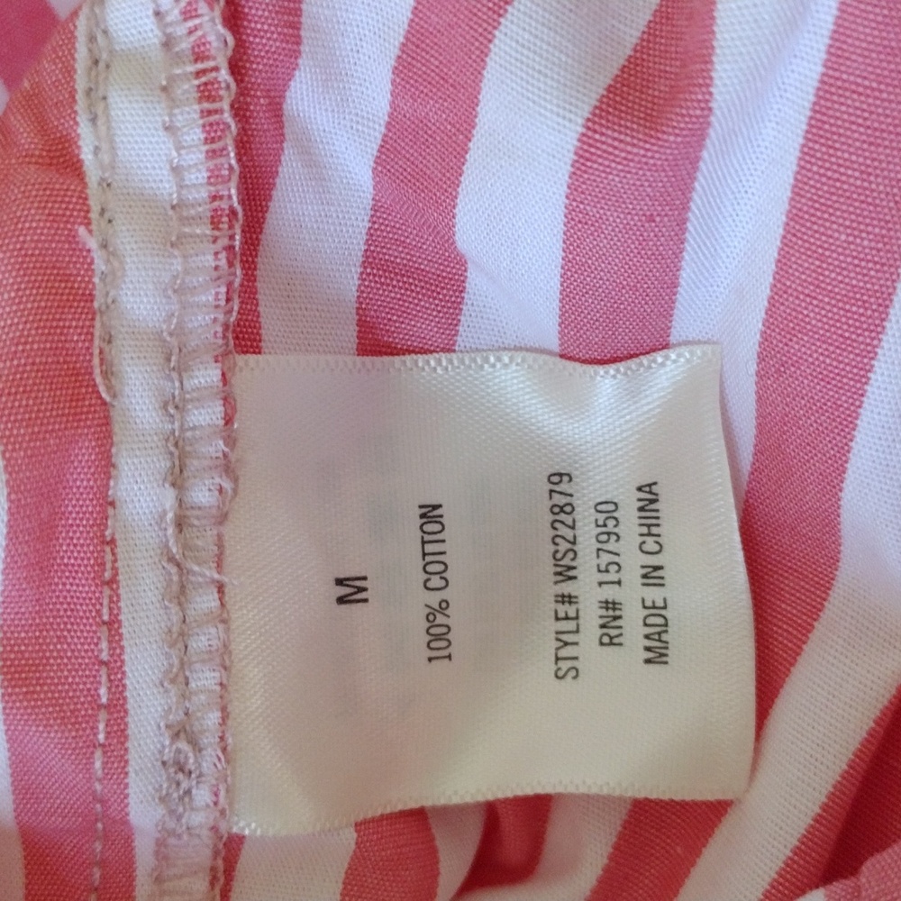 Francesca's Mi Ami Lorna Button Down Top. Size M - Picture 11 of 15